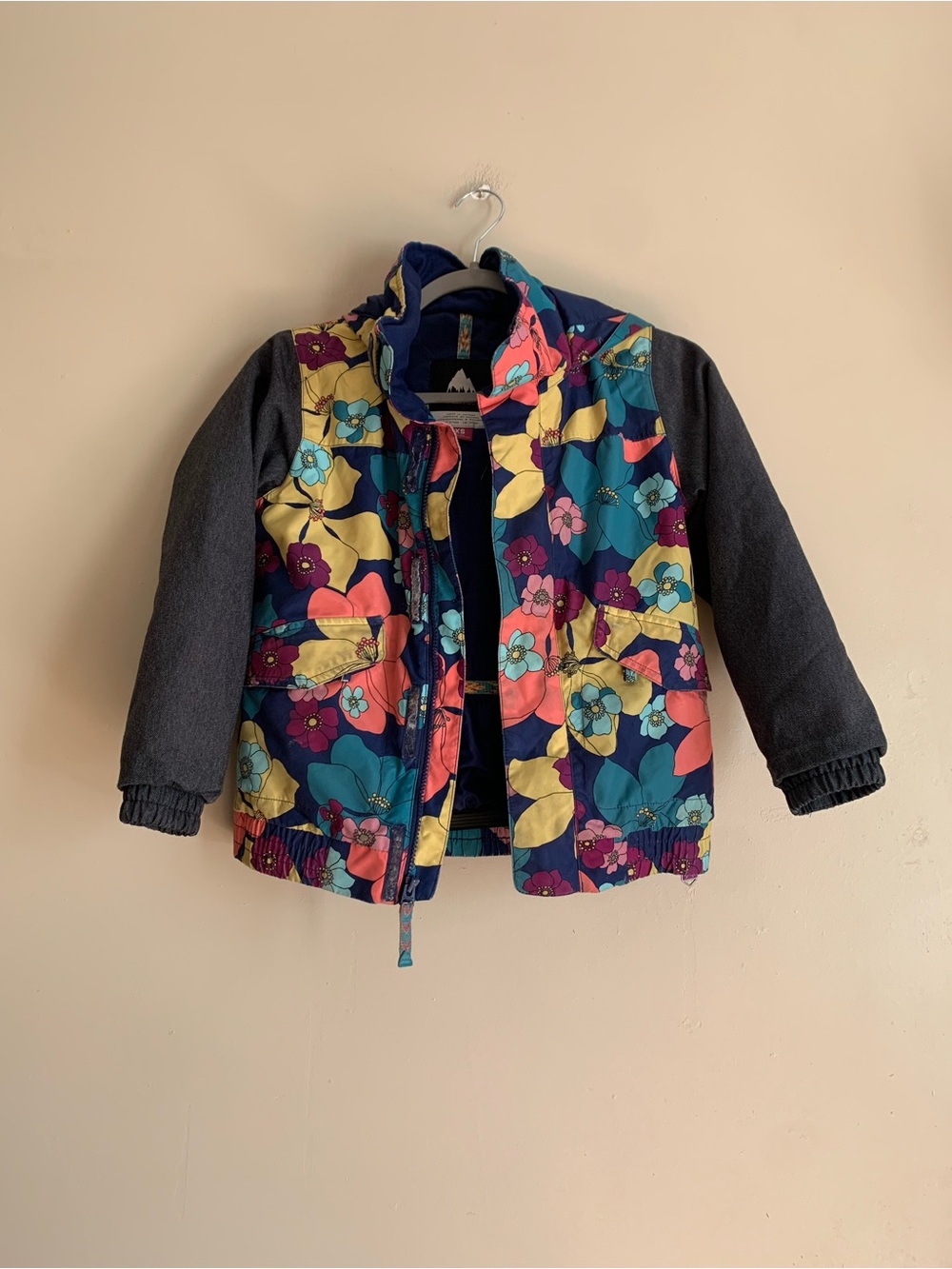 Burton Girls' Winter Coat Jacket Ski Wear Floral Size XS Outerwear Winter